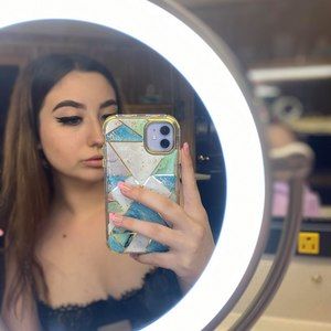 Meet your Posher, Marium